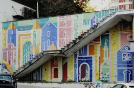 Panneau Azulejos (carreaux en céramique), av. Infante Santo, Lis