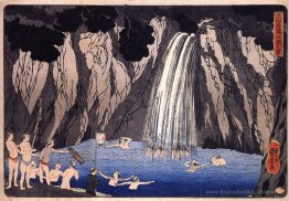 Pèlerins dans la cascade