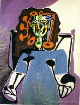 Françoise assise avec robe bleue