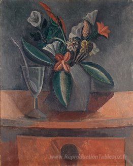 Fleurs dans un bocal gris