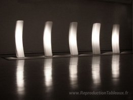Silhouette concave