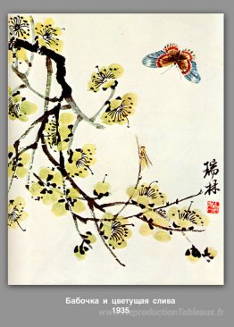Papillon et prune à fleurs