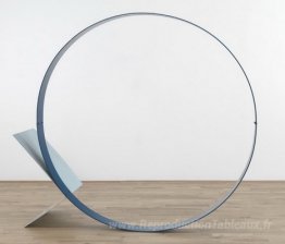 Cercle bleu étroit