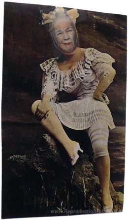 Portrait ridicule (femme en costume de bain)