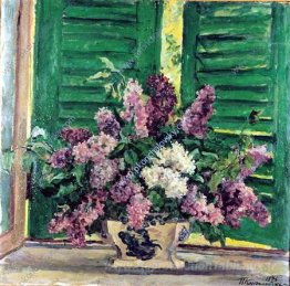 Nature morte. Lilas du matin.