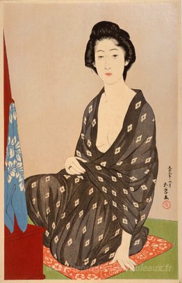 Femme dans le vêtement d'été