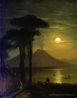 La baie de Naples à Moonlight Night. Vésuve