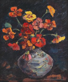 Vase avec pétunias