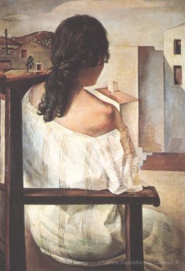 Fille assise vue de l'arrière