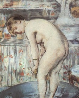 Femme dans une baignoire