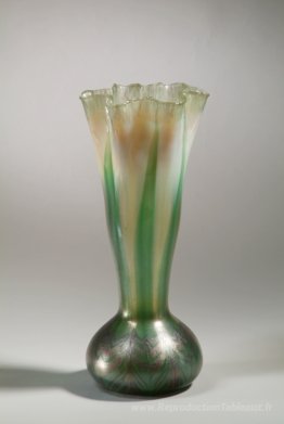 Vase. Oignon