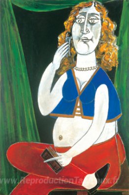 Femme enceinte avec téléphone portable