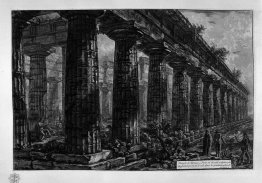 Vue latérale du temple