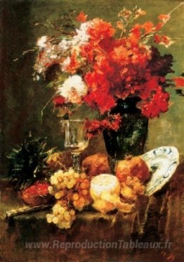 Vie morte avec des fleurs et des fruits