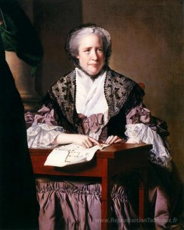 Mme Sarah Clayton