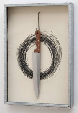 Sans titre (couteau suspendu)