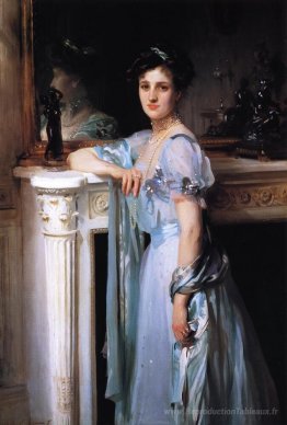 Mme Louis Raphael