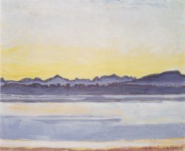 LAKE LECEVA avec le Mont Blanc avant le lever du soleil