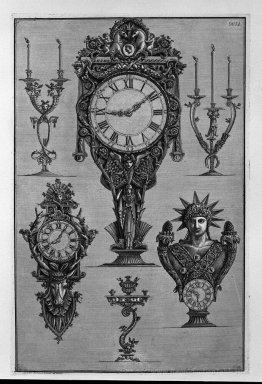 Trois horloges et trois candélabres