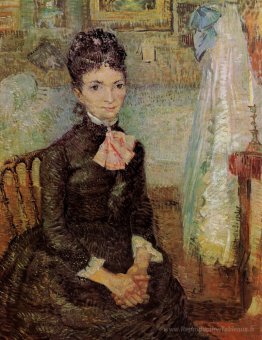 Femme assise près d'un berceau