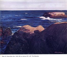 La mer d'un bleu profond