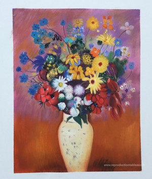 Vase blanc avec des fleurs